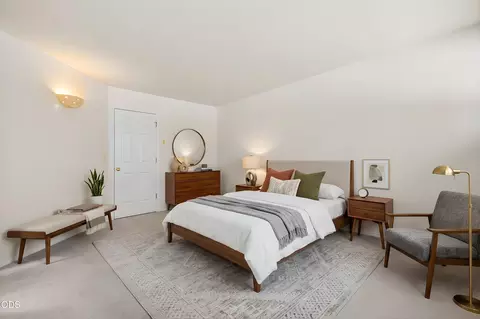 Bedroom - 65015 Hopper Rd, Bend, OR 97703 photo 6 of 6