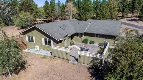 Exterior - 65015 Hopper Rd, Bend, OR 97703 photo 10 of 11