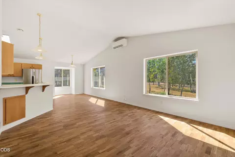 Living - 65015 Hopper Rd, Bend, OR 97703 photo 5 of 6