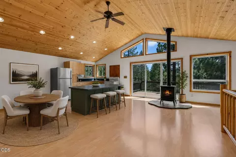 Living - 15150 Yellow Pine Loop, Bend, OR 97707 photo 1 of 9