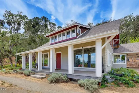 2657 Old Stage Rd, Central Point, OR 97502