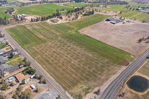 8330 NE 1st St, Terrebonne, OR 97760