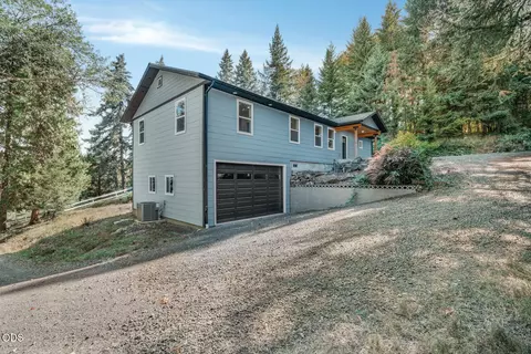 Exterior - 283 Upper Terrace Ln, Glide, OR 97443 photo 8 of 8