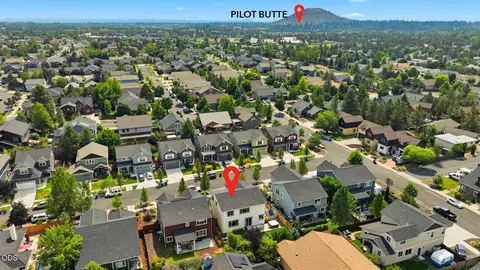 View/Area - 2866 NE Marea Dr, Bend, OR 97701 photo 4 of 4