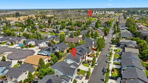 View/Area - 2866 NE Marea Dr, Bend, OR 97701 photo 3 of 4