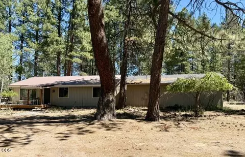 51530 Riverland Ave, La Pine, OR 97739