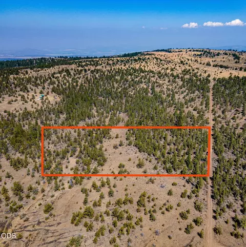 thomas road, Prineville, OR 97754