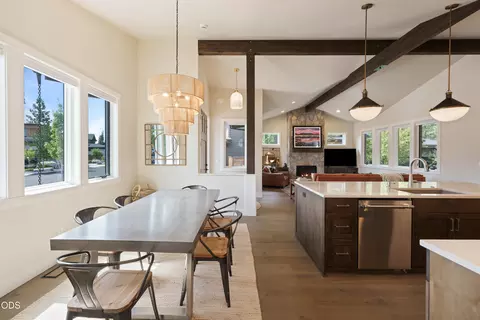 Dining - 3178 NW Celilo Ln, Bend, OR 97703 photo 2 of 2
