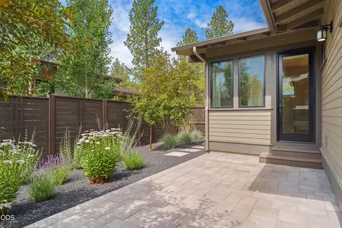 Exterior - 3178 NW Celilo Ln, Bend, OR 97703 photo 15 of 18