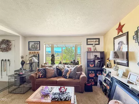 Living - 65211 97th St, Bend, OR 97703 photo 3 of 3