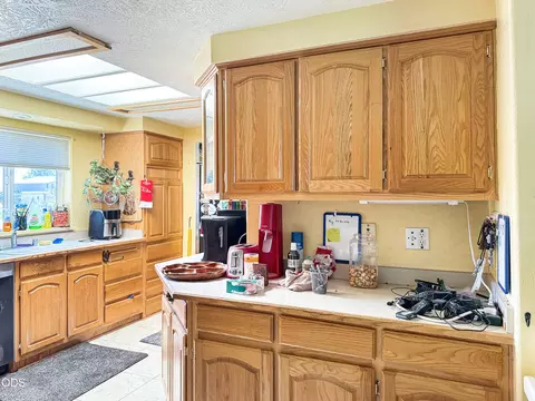 Kitchen - 65211 97th St, Bend, OR 97703 photo 2 of 2