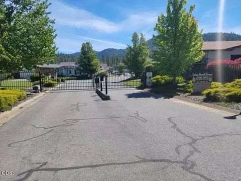 237 Red Cedar Ln, Cave Junction, OR 97523 photo 19
