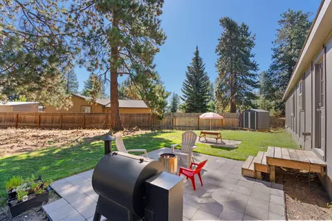 Exterior - 19700 Baker Rd, Bend, OR 97702 photo 5 of 13