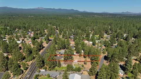 View/Area - 19700 Baker Rd, Bend, OR 97702 photo 4 of 6