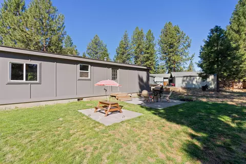 Exterior - 19700 Baker Rd, Bend, OR 97702 photo 1 of 13