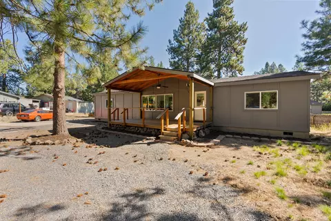 Exterior - 19700 Baker Rd, Bend, OR 97702 photo 7 of 13