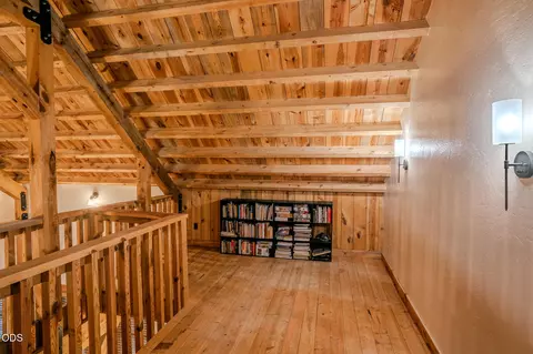 Other - 688 Worthington Rd, Eagle Point, OR 97524 photo 10 of 17