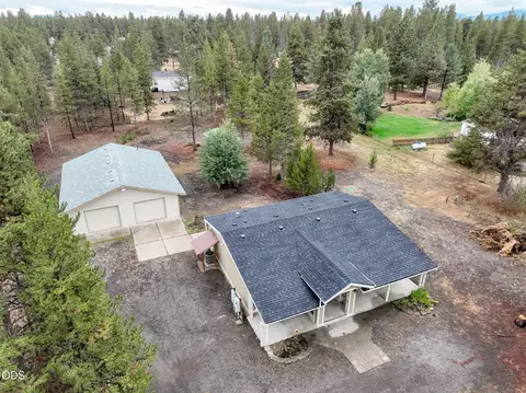 17045 West Dr, La Pine, OR 97739 photo 18