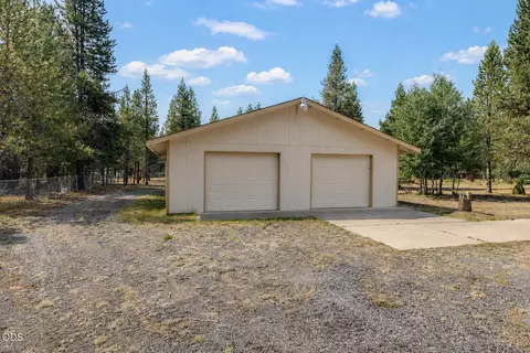 17045 West Dr, La Pine, OR 97739 photo 15