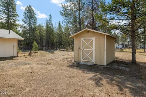 17045 West Dr, La Pine, OR 97739 photo 17