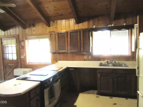 Kitchen - 541 Mathews Rd, Dorris, CA 96023 photo 3 of 3