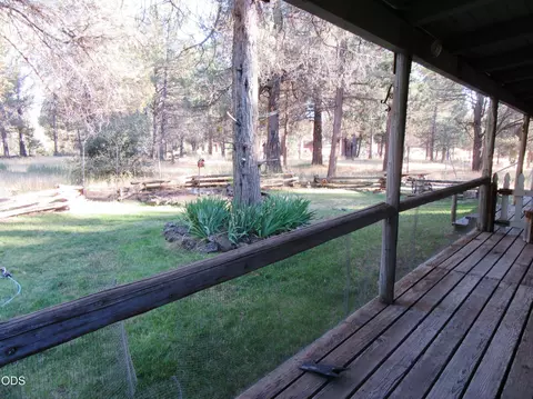 Exterior - 541 Mathews Rd, Dorris, CA 96023 photo 2 of 31