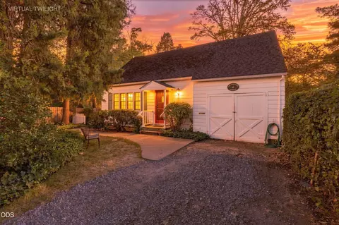 1230 NW Conklin Ave, Grants Pass, OR 97526
