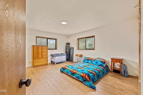 Bedroom - 12342 Sun Forest Dr, La Pine, OR 97739 photo 1 of 1