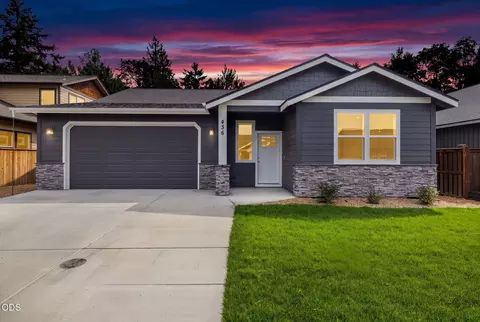 436 SE Stearns Rd, Prineville, OR 97754
