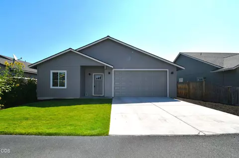 2649 NE Colleen Rd, Prineville, OR 97754