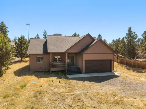 8111 SW High Cone Dr, Terrebonne, OR 97760