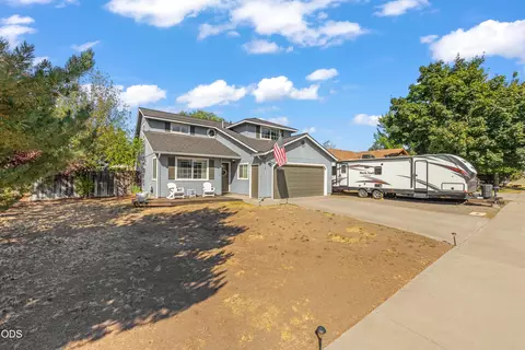 Exterior - 20716 Amber Way, Bend, OR 97701 photo 8 of 8