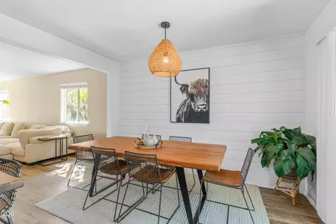 Dining - 20716 Amber Way, Bend, OR 97701 photo 1 of 2