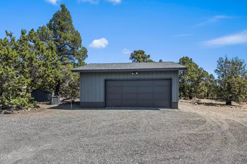 Exterior - 64741 Sylvan Loop, Bend, OR 97701 photo 2 of 9