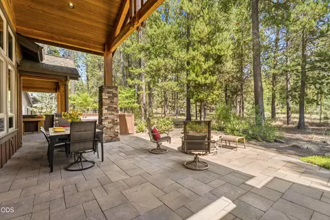 Exterior - 56296 Sable Rock Loop #256, Bend, OR 97707 photo 2 of 8