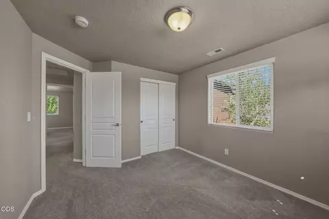 Bedroom - 19689 Harvard Pl, Bend, OR 97702 photo 3 of 4
