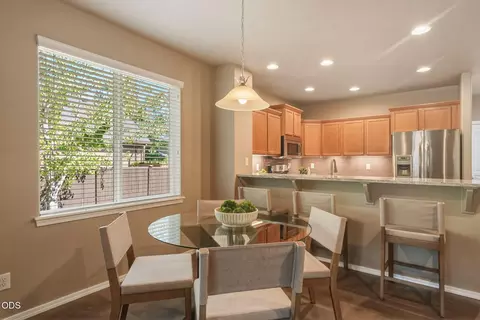 Dining - 19689 Harvard Pl, Bend, OR 97702 photo 2 of 2