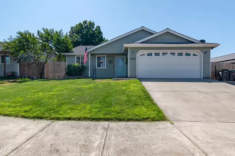 3850 Francine Ct, White City, OR 97503