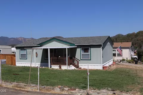 8401 Old Stage Rd #70, Central Point, OR 97502 photo 2