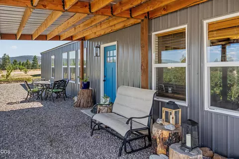 Exterior - 34225 Deerpath Ct, Chiloquin, OR 97624 photo 8 of 10