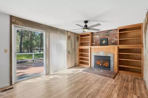 Living - 19684 Nugget Ave, Bend, OR 97702 photo 1 of 5