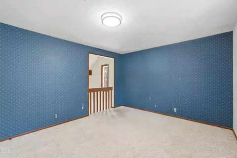 Bedroom - 19684 Nugget Ave, Bend, OR 97702 photo 6 of 8