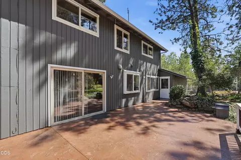 Exterior - 19684 Nugget Ave, Bend, OR 97702 photo 6 of 12