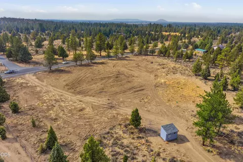 22018 Quebec Ct, Bend, OR 97702 photo 13