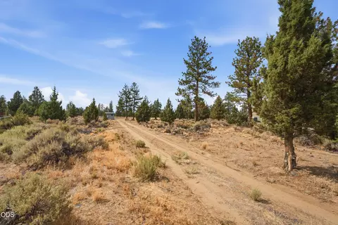 22018 Quebec Ct, Bend, OR 97702 photo 26