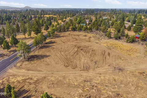 22018 Quebec Ct, Bend, OR 97702 photo 9