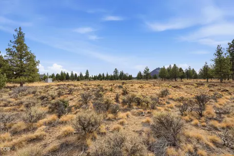 22018 Quebec Ct, Bend, OR 97702 photo 36
