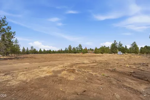 22018 Quebec Ct, Bend, OR 97702 photo 29