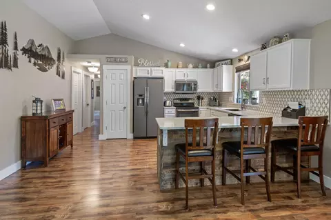 Kitchen - 17476 Rail Dr, Bend, OR 97707 photo 1 of 4