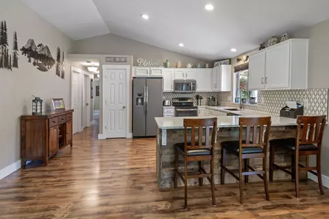 Kitchen - 17476 Rail Dr, Bend, OR 97707 photo 1 of 4